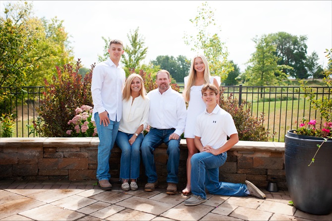 Jack, Jennifer, Jeff, Anne and Max Dameron sit for a family picture.