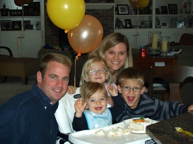 Jack, Jennifer, Jeff, Anne and Max Dameron sit for a family picture at their childrens birthday party earlier in life.