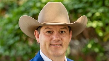 Casey Jentz headshot