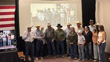 AngusLink® consignors recognized for Beef Score and Maternal Score awards joined Mark McCully, chief executive officer of the American Angus Association®, during Superior Sunrise on July 29 in Winnemucca, NV. 