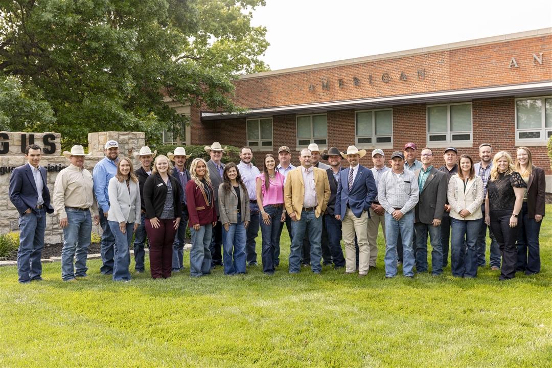 The 2025 Beef Leaders Institute Class gathers outside of the American Angus Association’s headquarters in St. Joseph, Missouri, during one of their educational stops.