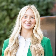 Anne Dameron Headshot