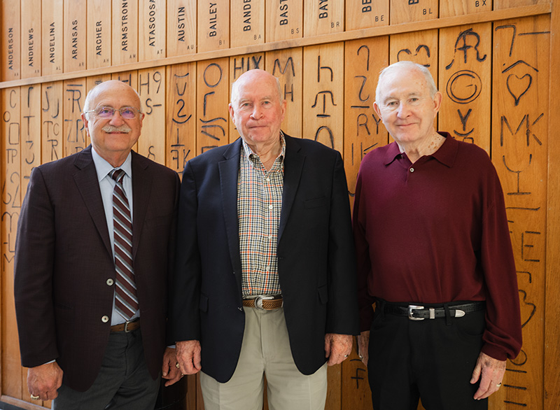 Gary Smith receives award