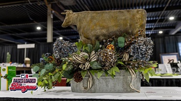 The annual Angus Foundation silent auction was held July 13 – 17, 2026, in conjunction with the 2026 National Junior Angus Show in Louisville, Kentucky. A three-piece native American jewelry set was just one of the many items offered. 