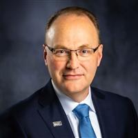Mark McCully Headshot