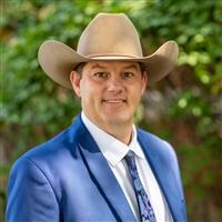 Casey Jentz headshot