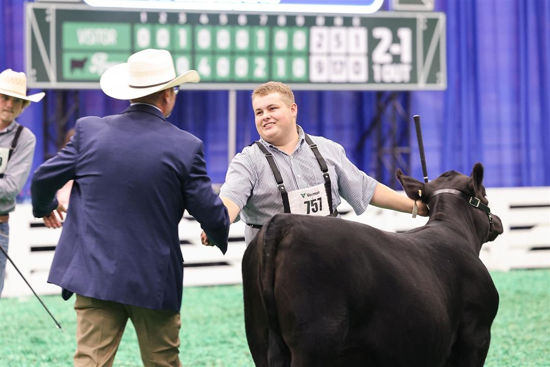 Gage Long, Vinita, Okla., earned the inaugural John Grimes Memorial Scholarship as the 2026 Phenotype and Genotype Show (PGS) Premier Exhibitor at the National Junior Angus Show in Louisville, Ky. The $1,000 scholarship honors the legacy of John Grimes and recognizes excellence in the PGS division.
