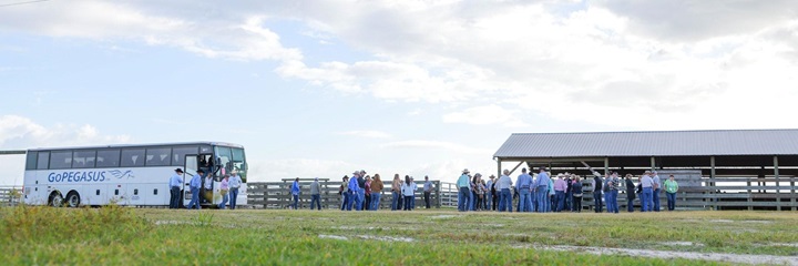 Attendees on the Beef Blitz Tour during the annual Angus convention.