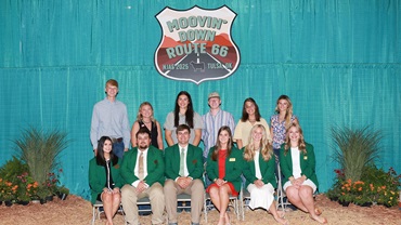Newly elected directors for the National Junior Angus Board pose alongside second-term directors during the awards ceremony at the 2025 National Junior Angus Show on July 4th in Tulsa, Oklahoma.