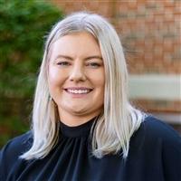 Kayla Wookey headshot