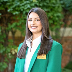 Catie Collison headshot