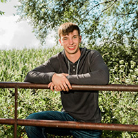 Evan Foust headshot